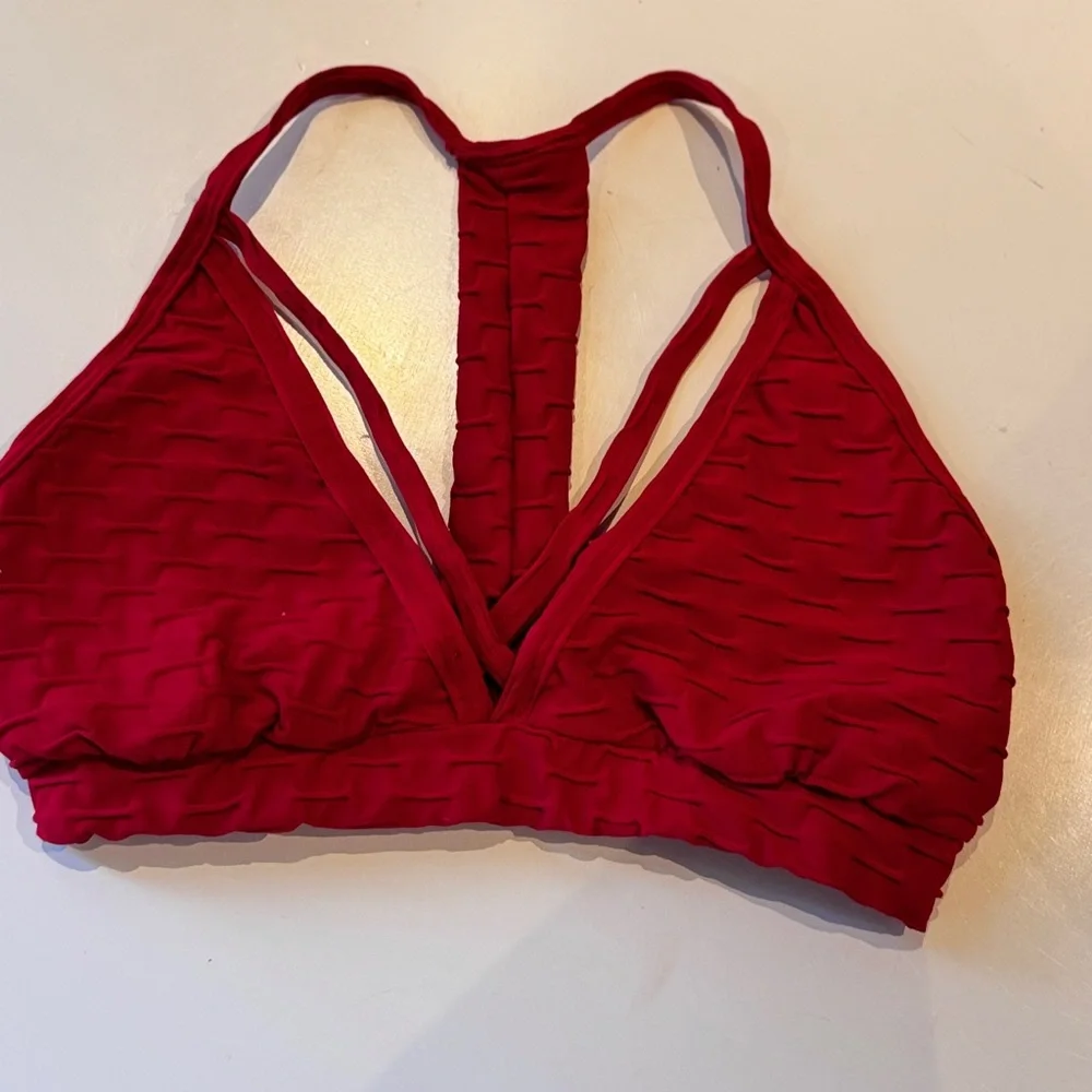 Red Strappy Racerback Bra - Picture 4 of 11
